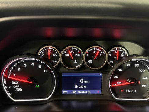 Used 2020 Chevrolet Silverado 1500 LT Trail Boss image 26