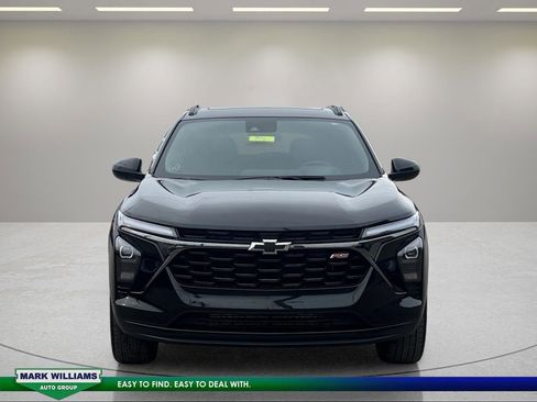 Used 2024 Chevrolet Trax RS w/ Sunroof Package image 4