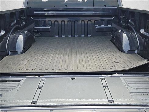 Used 2022 Ford F150 Lariat image 6