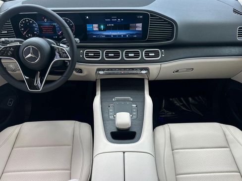 New 2026 Mercedes-Benz GLE 450 4MATIC image 16
