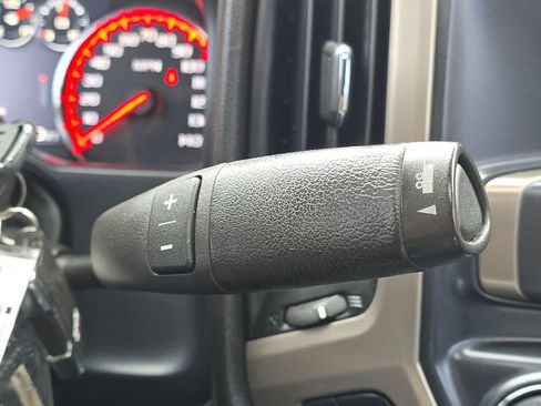 Used 2015 GMC Sierra 2500 Denali w/ Duramax Plus Package AWD/4WD image 38