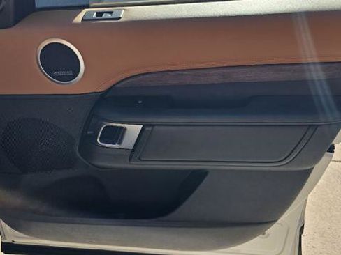 Used 2019 Land Rover Discovery HSE Luxury AWD/4WD image 48