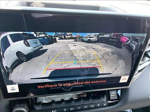 Used 2026 Toyota Tundra Limited AWD/4WD image 22