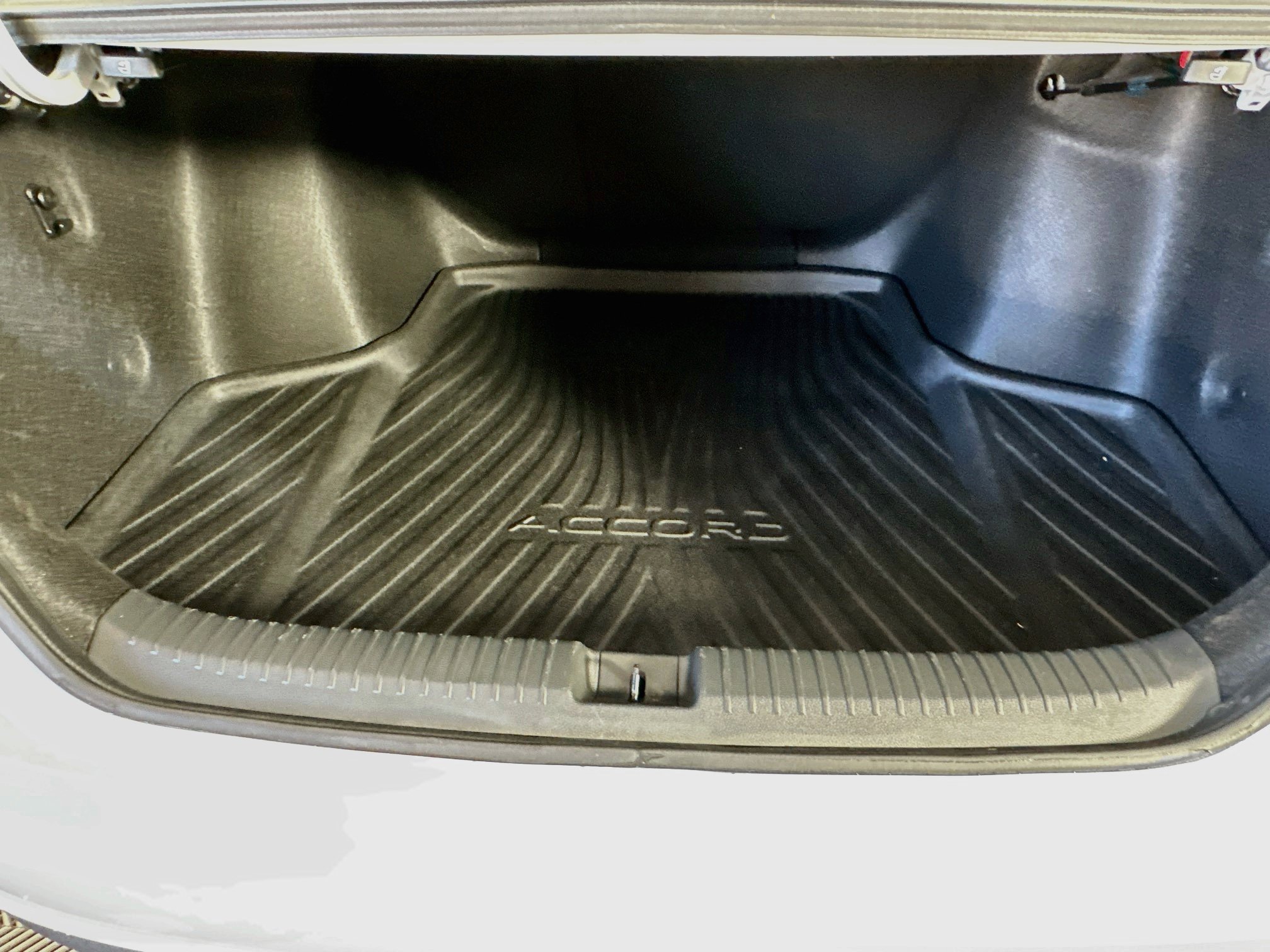 Used 2024 Honda Accord Sport image 28