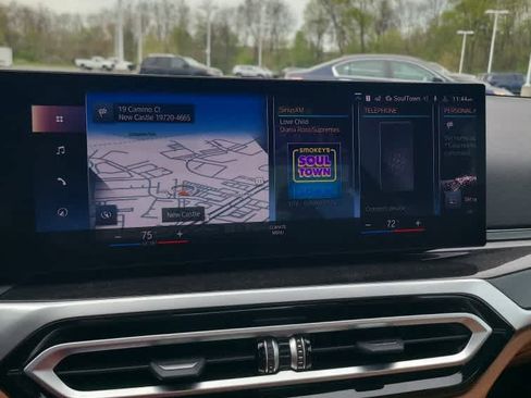 Used 2023 BMW 330i xDrive Sedan w/ Premium Package image 5