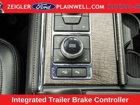 Used 2021 Ford Expedition Max Limited AWD/4WD image 25
