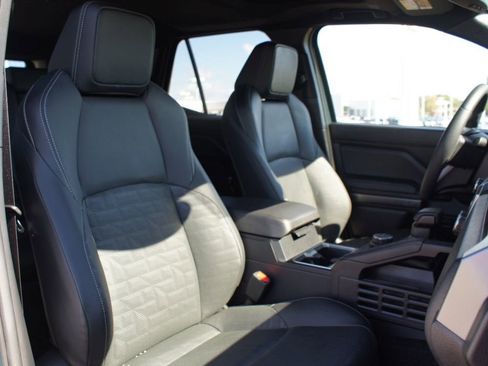 Used 2025 Toyota 4Runner TRD Off-Road Premium image 22