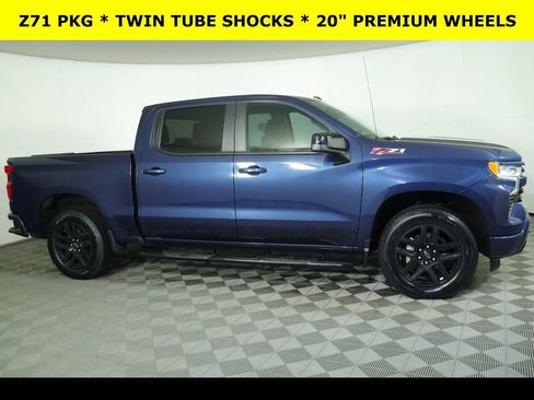 Used 2022 Chevrolet Silverado 1500 RST image 9