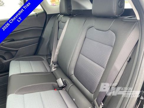 New 2026 Chevrolet Trax LT w/ Sunroof Package image 14