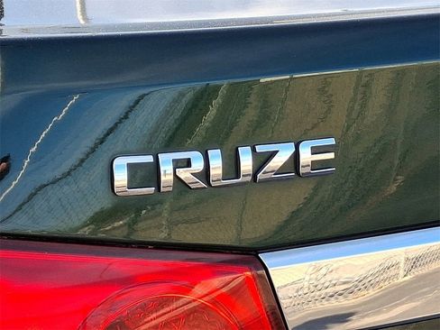 Certified 2014 Chevrolet Cruze LT image 33