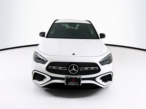 Certified 2025 Mercedes-Benz GLA 250 image 2