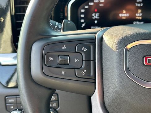 Used 2025 GMC Sierra 1500 SLT w/ SLT Premium Plus Package AWD/4WD image 30
