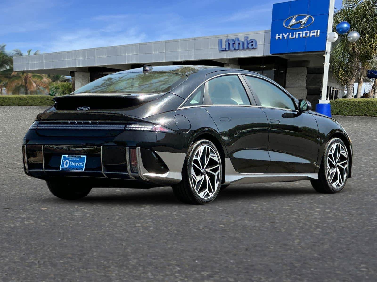 Used 2023 Hyundai Ioniq 6 SEL RWD image 3