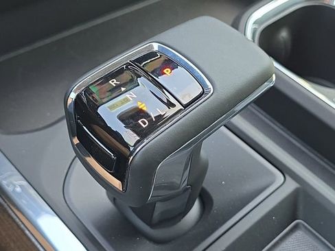 New 2025 GMC Sierra 1500 Elevation w/ Elevation Premium Package image 16