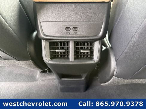 New 2026 Chevrolet Equinox ACTIV w/ Safety and Technology Package AWD/4WD image 16