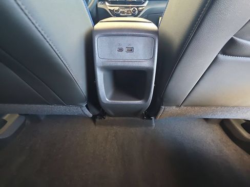 Used 2024 Buick Envista Sport Touring w/ Convenience I Package FWD image 22