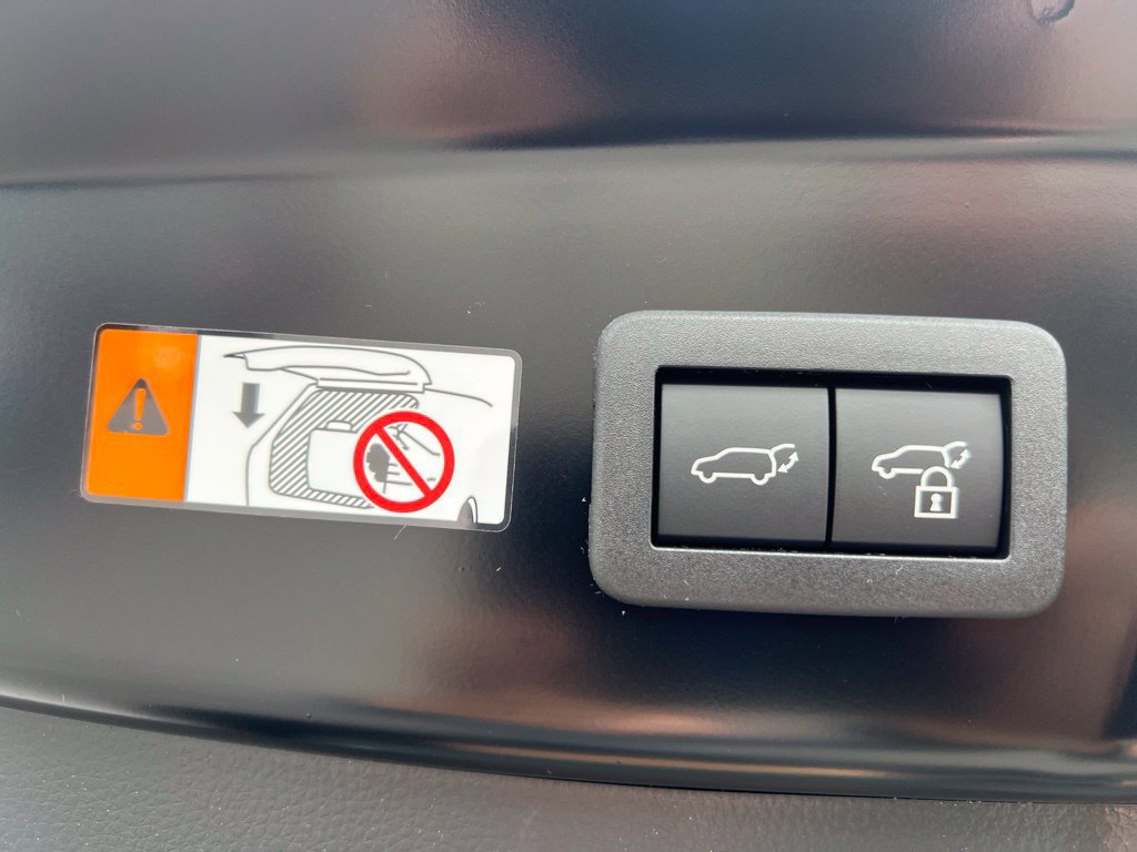 New 2027 Toyota Prius Limited AWD/4WD image 39
