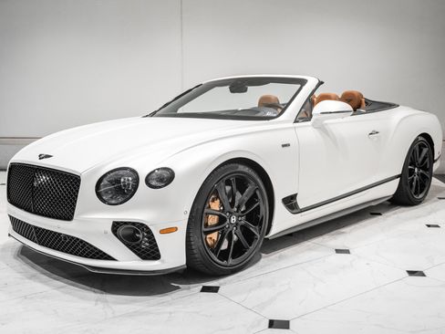 New 2024 Bentley Continental GT V8 AWD/4WD image 9