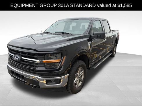 Used 2025 Ford F150 XLT w/ Equipment Group 301A Standard AWD/4WD image 3