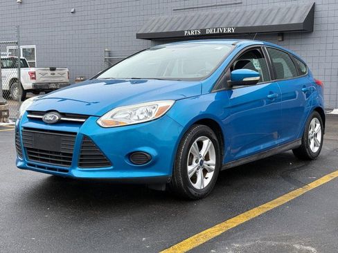 Used 2013 Ford Focus SE w/ SE Winter Pkg image 11