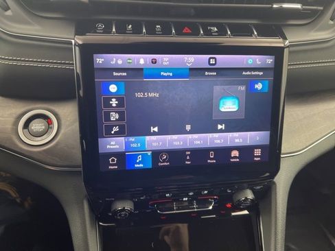 Used 2023 Jeep Grand Cherokee L Overland w/ Luxury Tech Group IV image 17