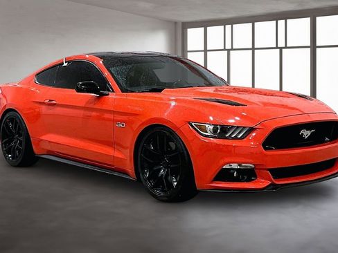 Used 2016 Ford Mustang GT w/ Interior & Wheel Package RWD image 12
