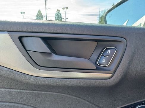 Certified 2024 Ford Escape Active AWD/4WD image 31
