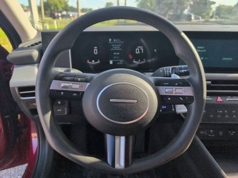 Used 2025 Hyundai Sonata SEL FWD image 22