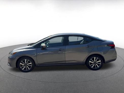 Used 2025 Nissan Versa SV FWD image 8
