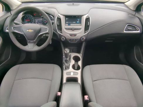 Used 2016 Chevrolet Cruze LS FWD image 14
