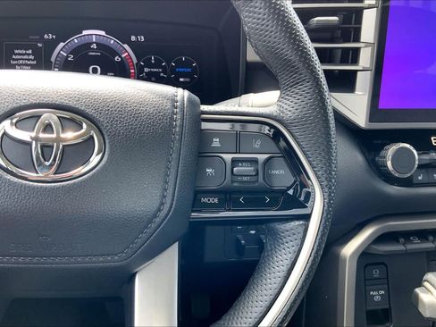 Used 2024 Toyota Tundra Limited AWD/4WD image 24