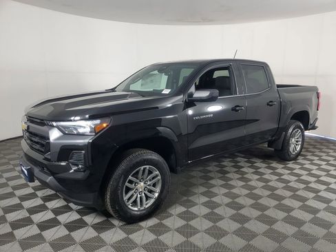 New 2026 Chevrolet Colorado LT image 8