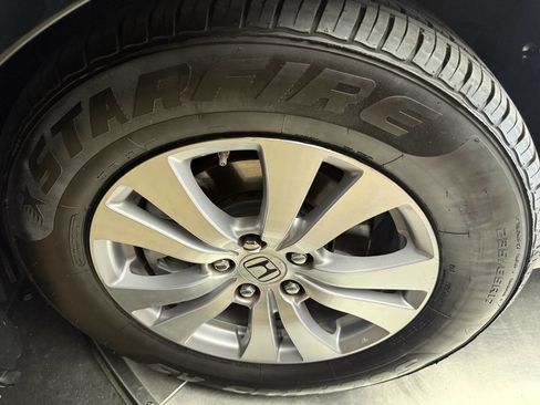 Used 2015 Honda Odyssey EX-L image 19
