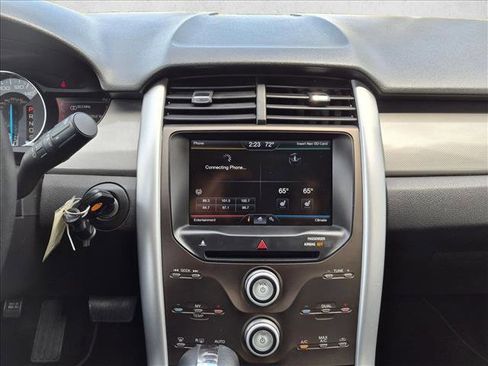Used 2013 Ford Edge SEL FWD image 13