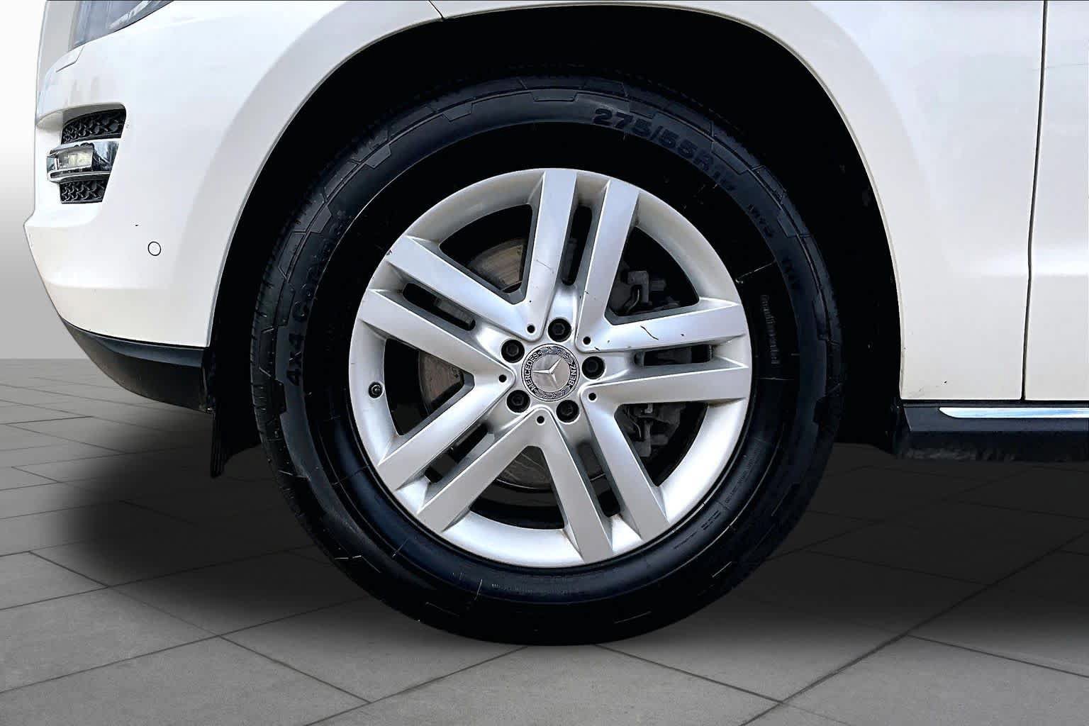 Used 2015 Mercedes-Benz GL 450 4MATIC image 11