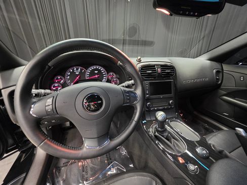 Used 2013 Chevrolet Corvette Grand Sport w/ 2LT Preferred Equipment Group RWD image 24