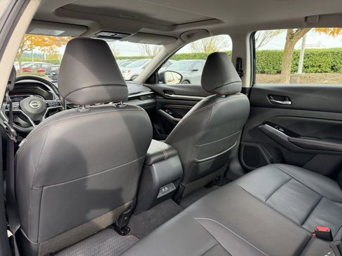 Used 2023 Nissan Altima 2.5 SR w/ SR Premium Package image 30