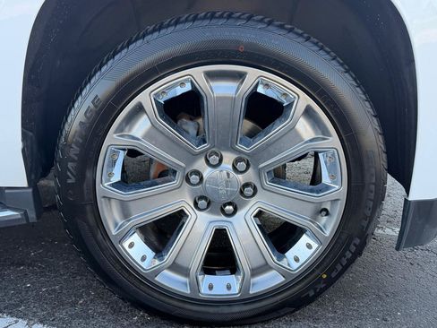 Used 2018 GMC Yukon Denali AWD/4WD image 37