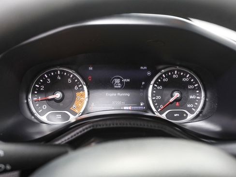 Used 2021 Jeep Renegade Latitude image 13