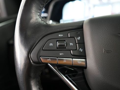 Used 2023 Cadillac Escalade ESV Sport w/ LPO, ONYX Package AWD/4WD image 24