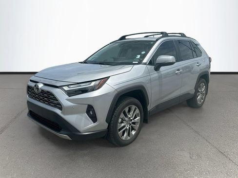 Used 2025 Toyota RAV4 Limited FWD image 3