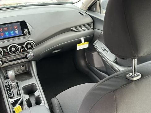 New 2025 Nissan Sentra S image 23