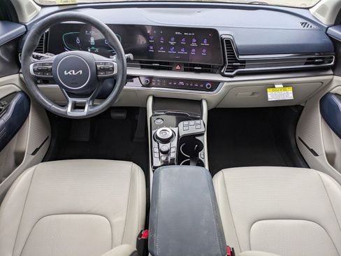 Certified 2023 Kia Sportage EX AWD/4WD image 11