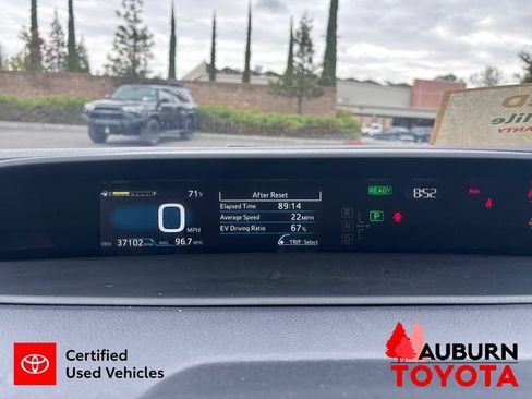 Certified 2020 Toyota Prius Prime LE FWD image 23