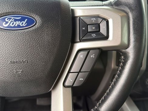 Used 2020 Ford F350 Lariat w/ Lariat Ultimate Package AWD/4WD image 15