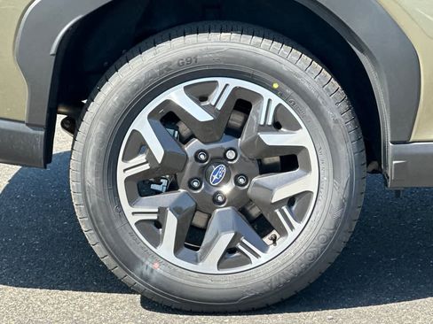 New 2026 Subaru Forester Premium AWD/4WD image 30