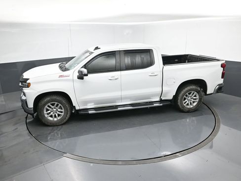 Used 2021 Chevrolet Silverado 1500 LT w/ Z71 Off-Road Package image 41