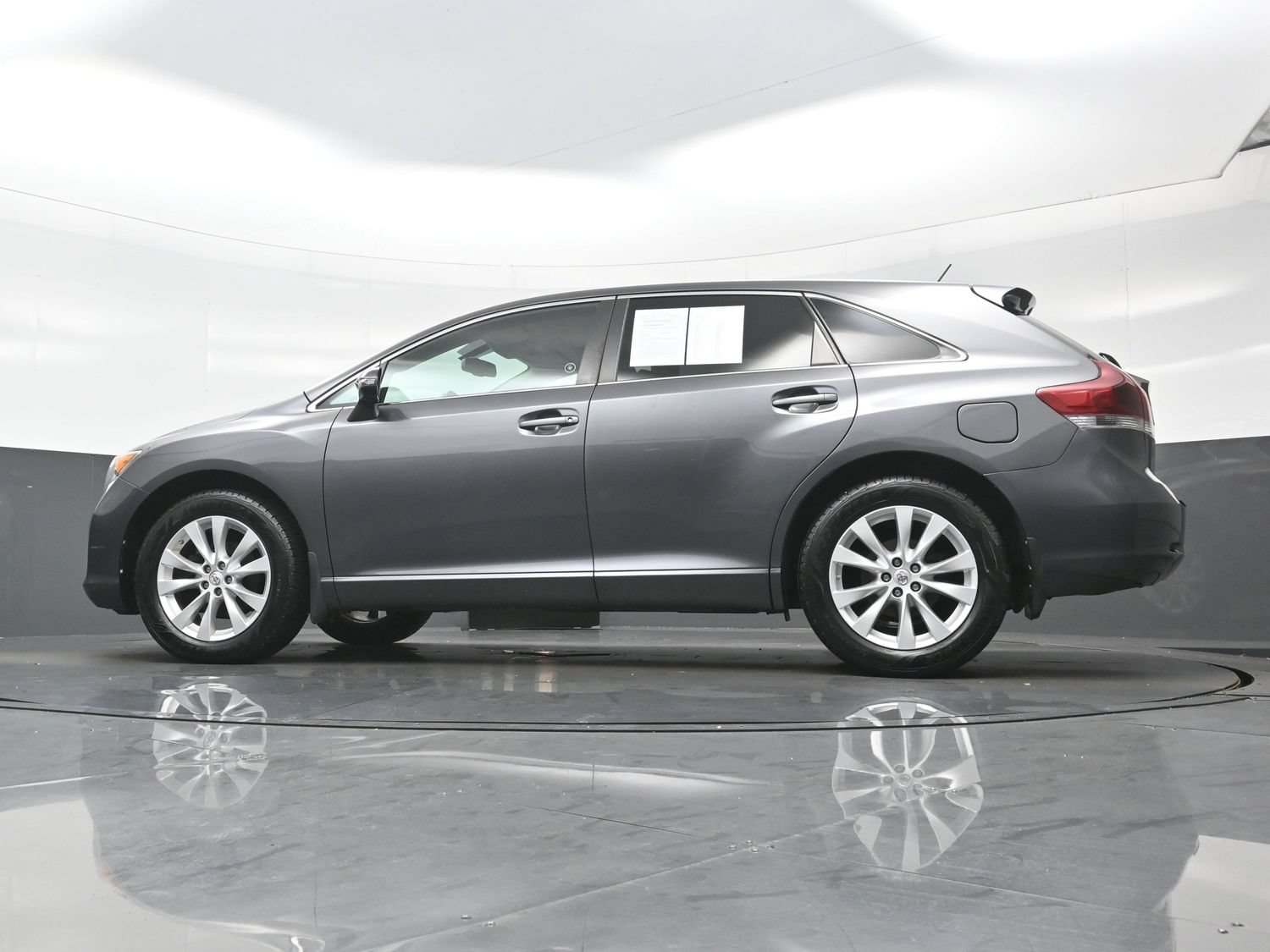Used 2014 Toyota Venza XLE FWD image 26