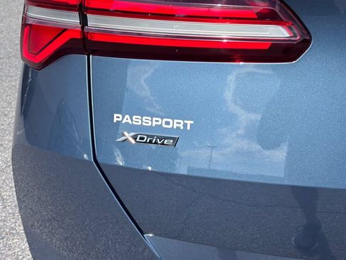 New 2026 BMW X3 xDrive30i w/ Premium Package AWD/4WD image 6