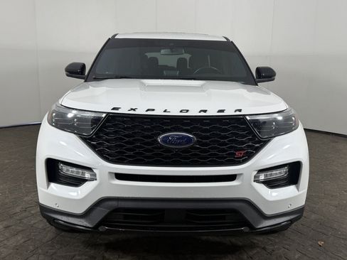Used 2021 Ford Explorer ST w/ Equipment Group 401A AWD/4WD image 2